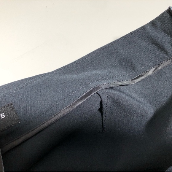 Larry Levine Stretch Tiered Black Skirt, Sz 12 - Picture 6 of 12